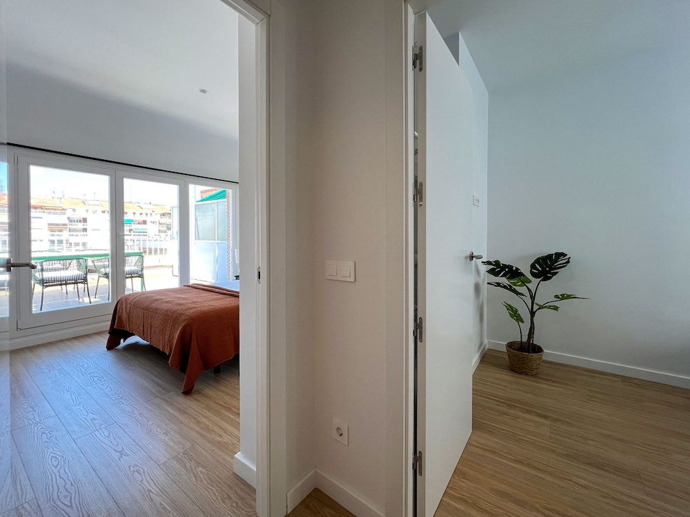 Apartment (2 Bedrooms) photo 2