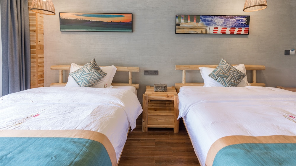 Twin Room (Mainland Chinese Citizen Only) - Photo 1