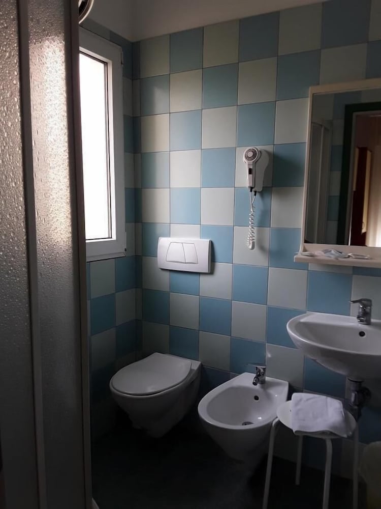 Quadruple Room photo 3