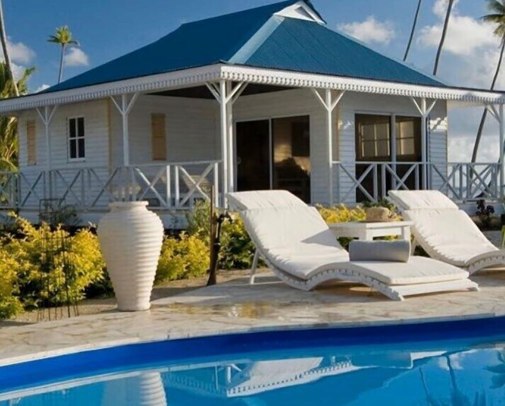 Garden Bungalow photo 1
