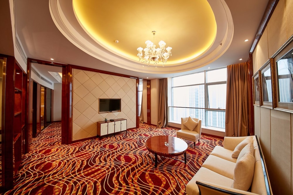 Executive Suite photo 2