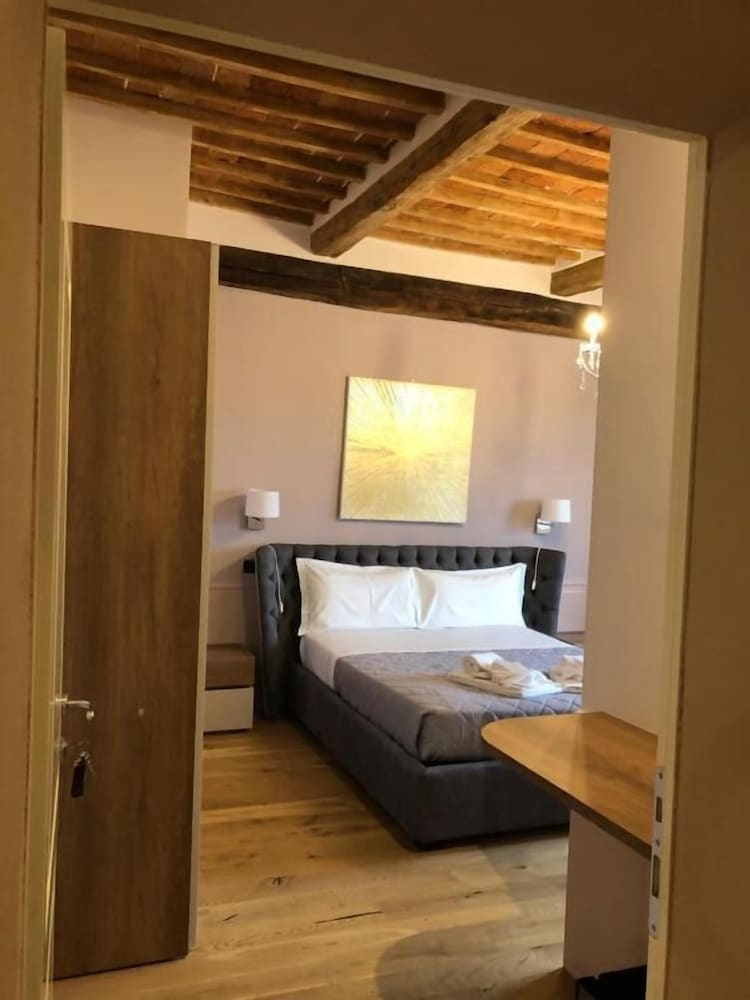 Romantic Double Room, 1 King Bed, Non Smoking, Valley View photo 2