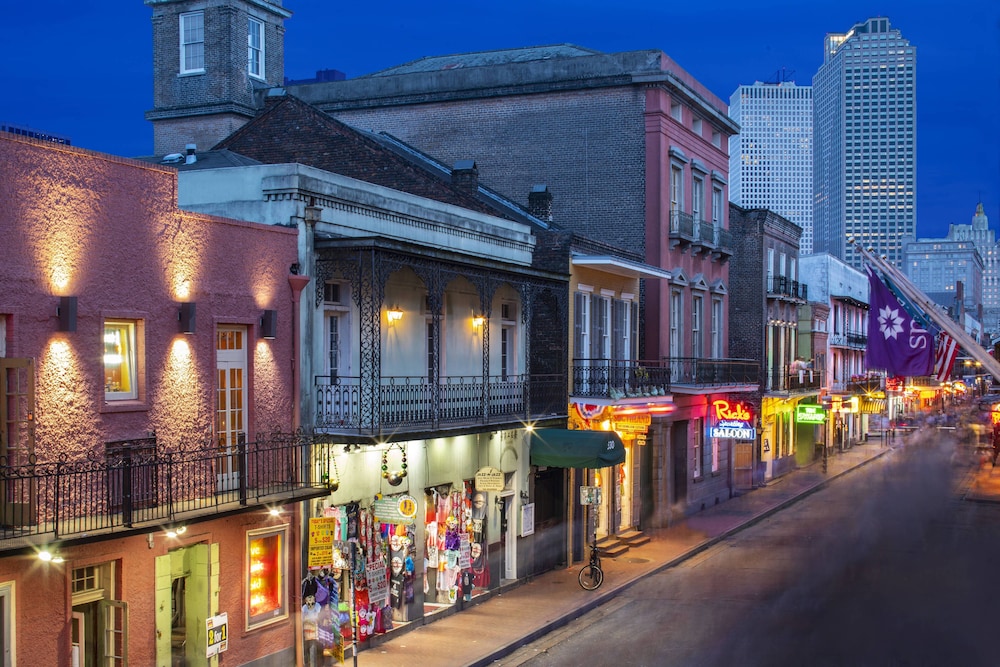Premium Guest Room, Bourbon Street View, 2 Queen Beds, Balcony - Photo 5