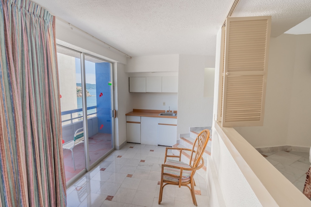 Estandar Suite photo 3