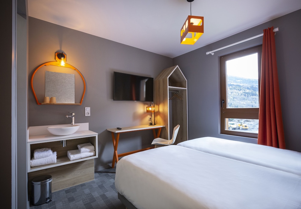 Club Room, Mountain View (Versan Sud) photo 1