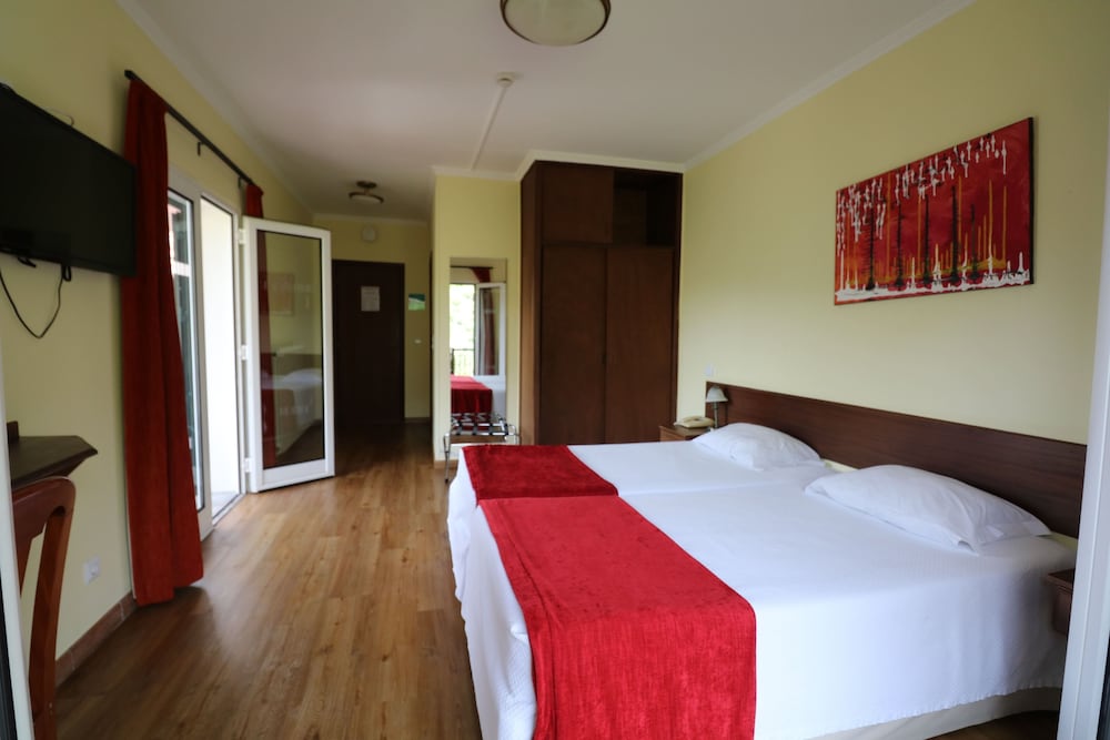 Classic Double Room, Hill View photo 1