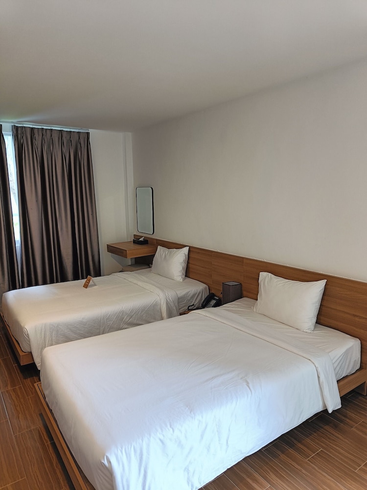 Standard Room, Garden View