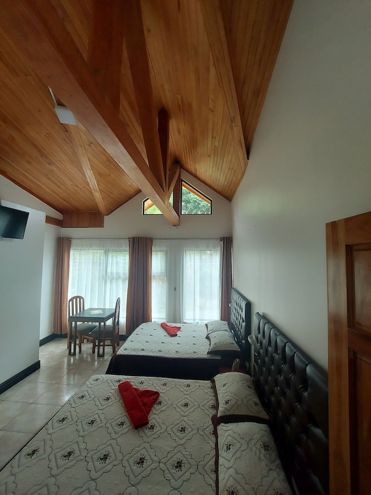Habitacion Dos photo 2
