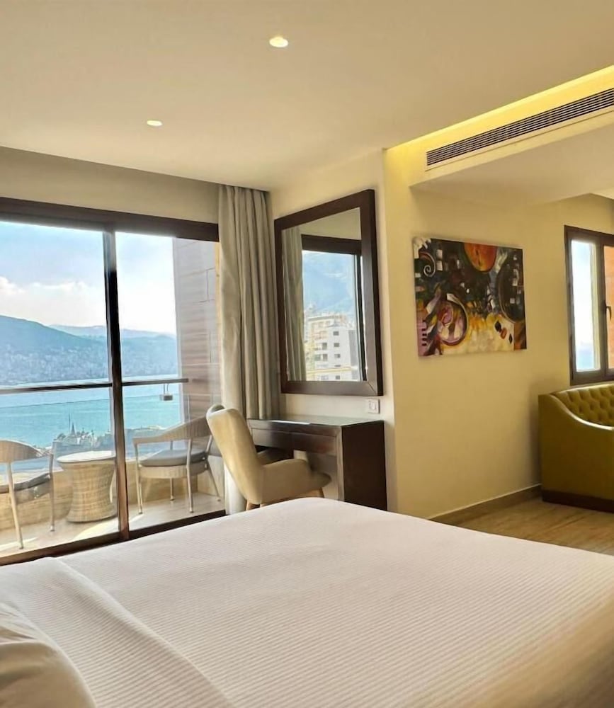 Junior Studio Suite, Balcony, Sea View photo 1