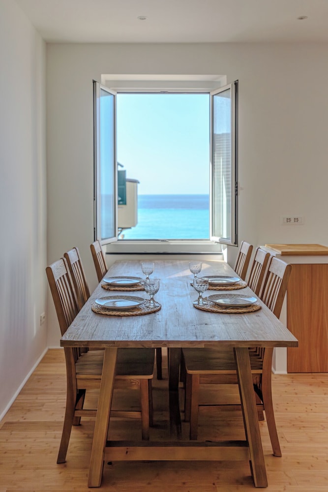 Apartment, Balcony, Sea View photo 3