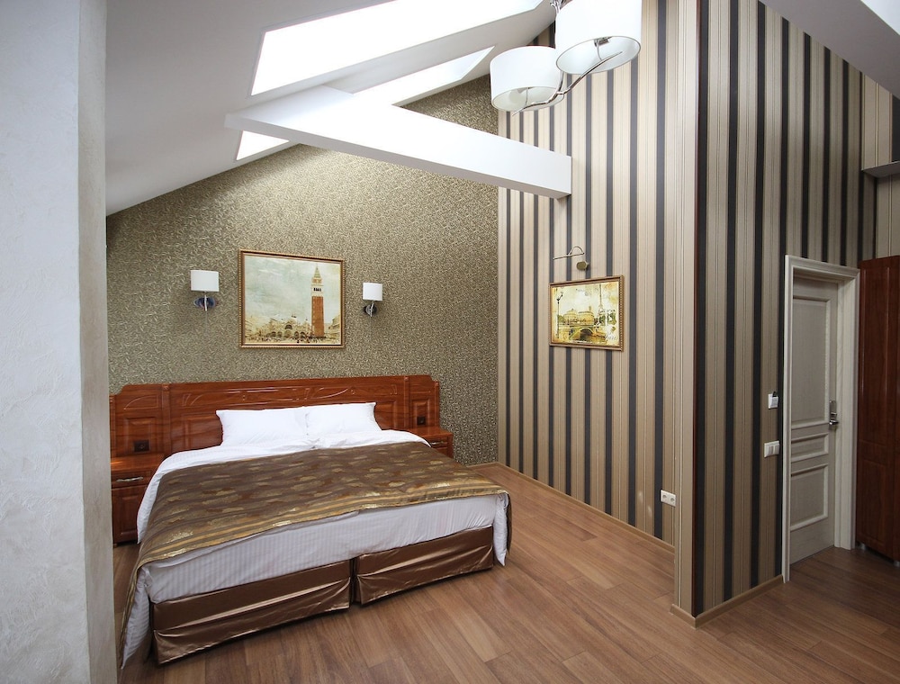 Deluxe Double Room (Venice) photo 2