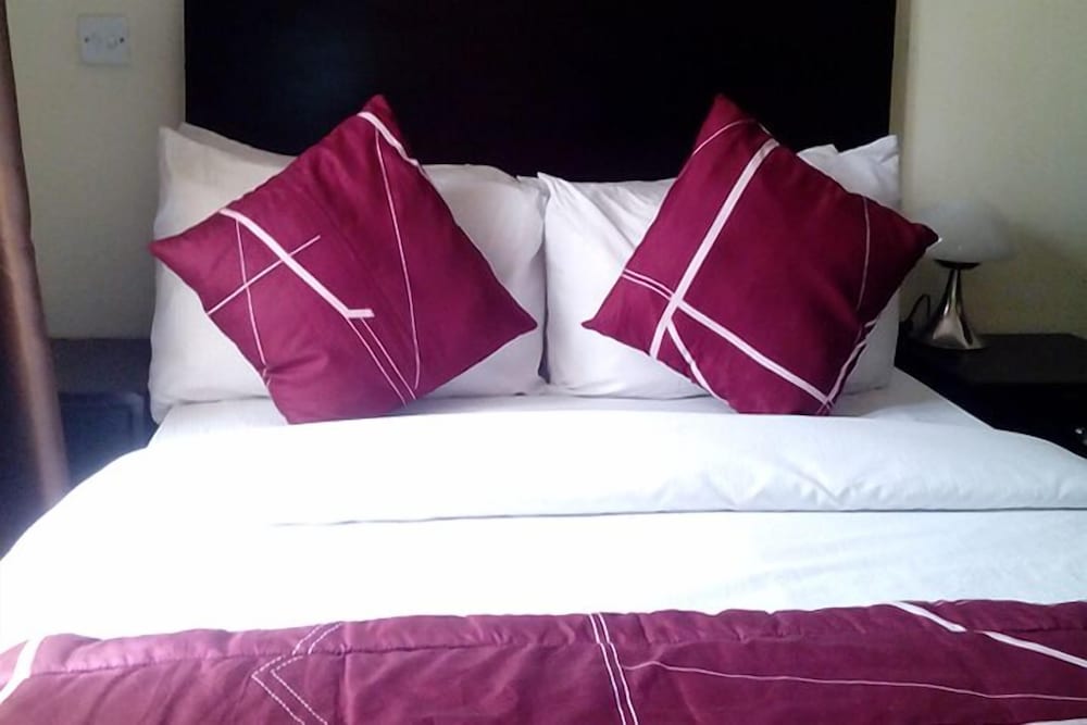 Classic Single Room