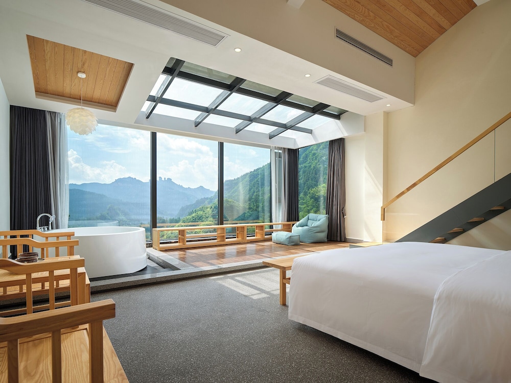 Economy Suite, Mountain View