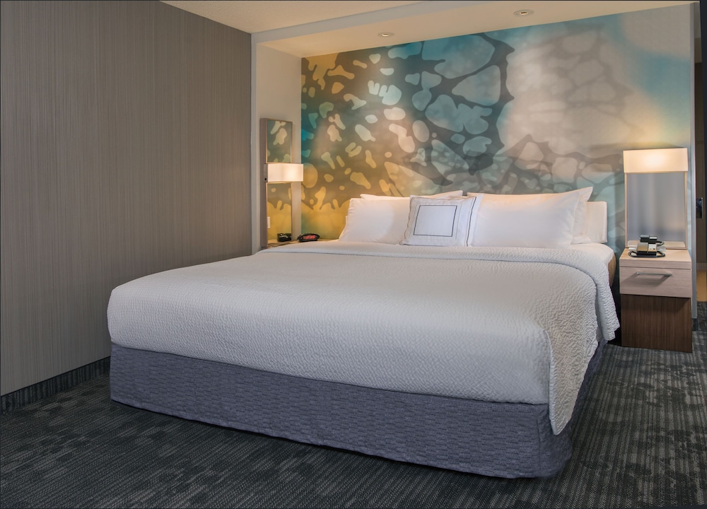 Room, 2 Queen Beds - Photo 3
