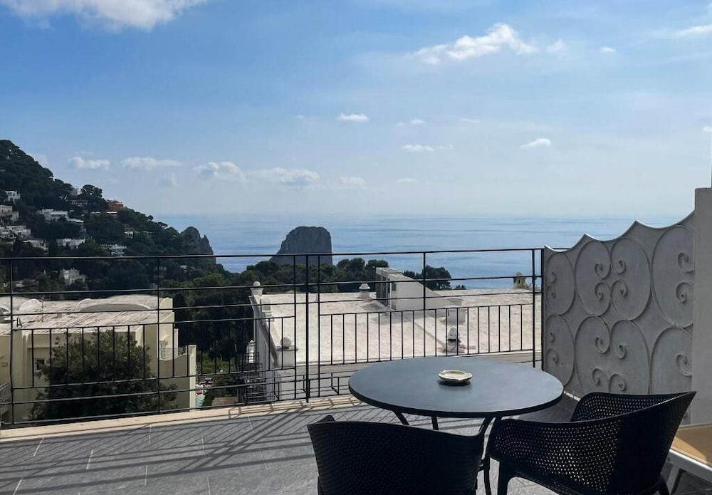 Junior Room, Sea View - Photo 1