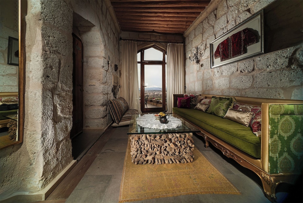 Deluxe Double Room, Non Smoking, Valley View photo 2