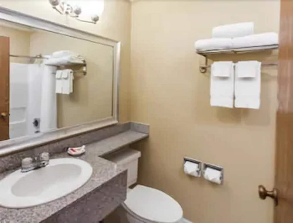 Suite, 2 Double Beds, Non Smoking