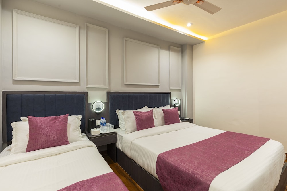 Family Triple Room - Photo 1