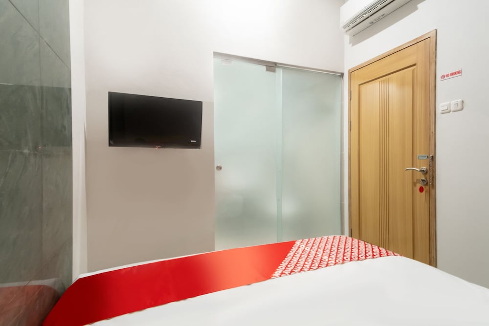 Standard Double Room - Photo 3