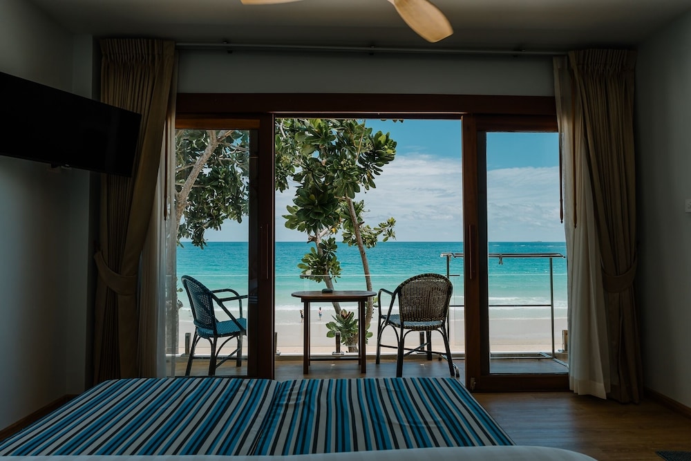 Room, Sea View photo 3