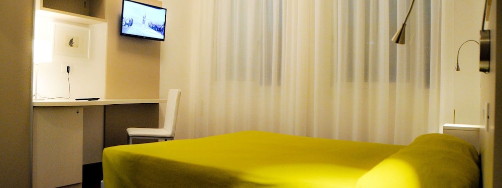 Classic Double Room - Photo 4