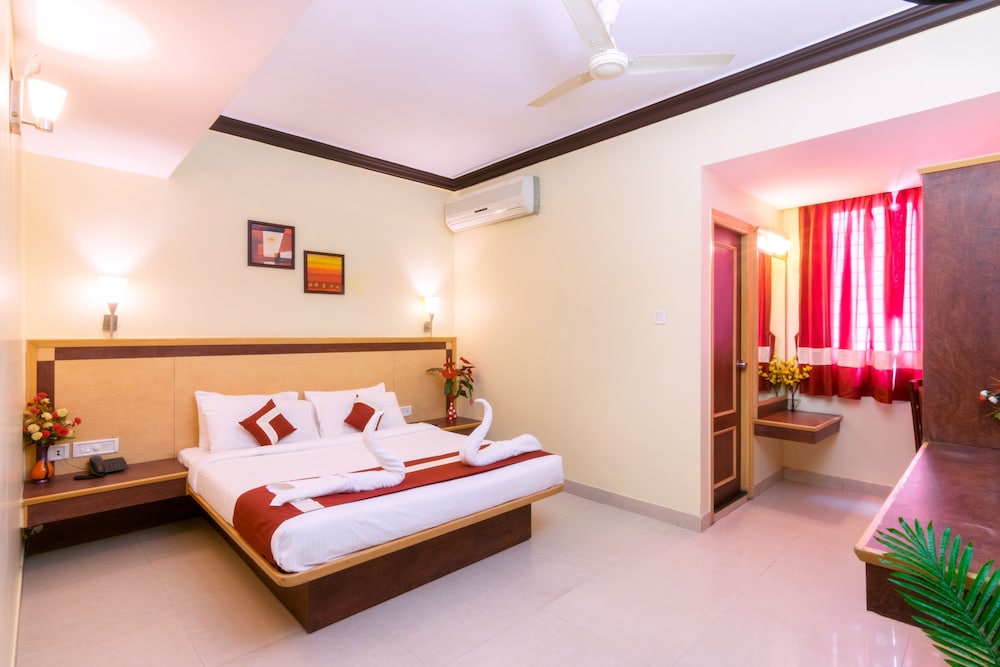 Deluxe Double Room, 1 Bedroom, Non Smoking, City View photo 1