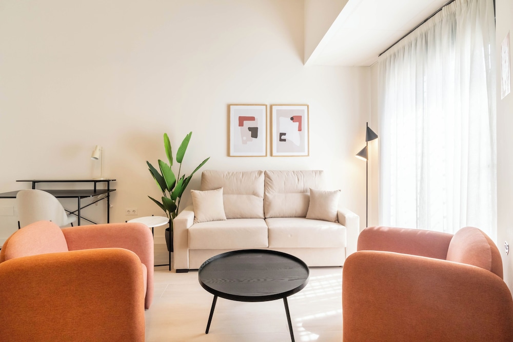Standard Studio, Ground Floor