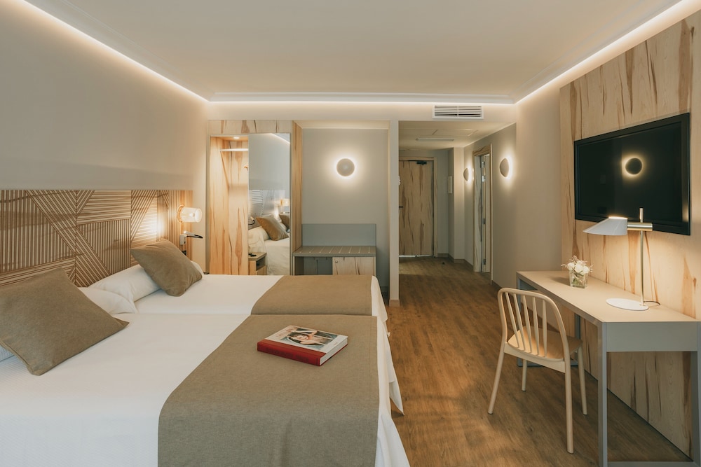Superior Room photo 2