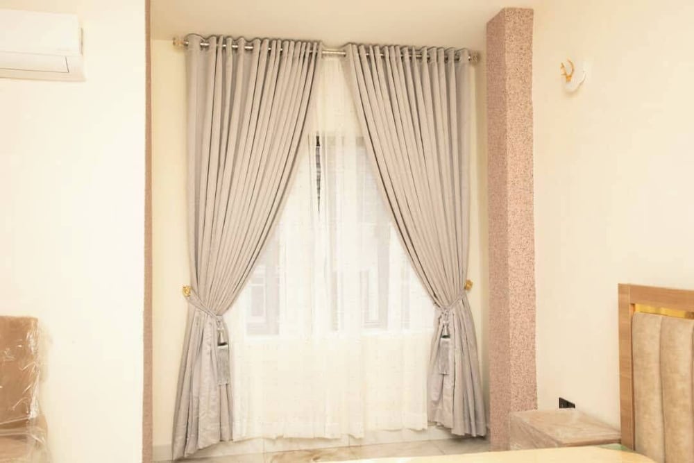 Deluxe Room, Balcony, City View