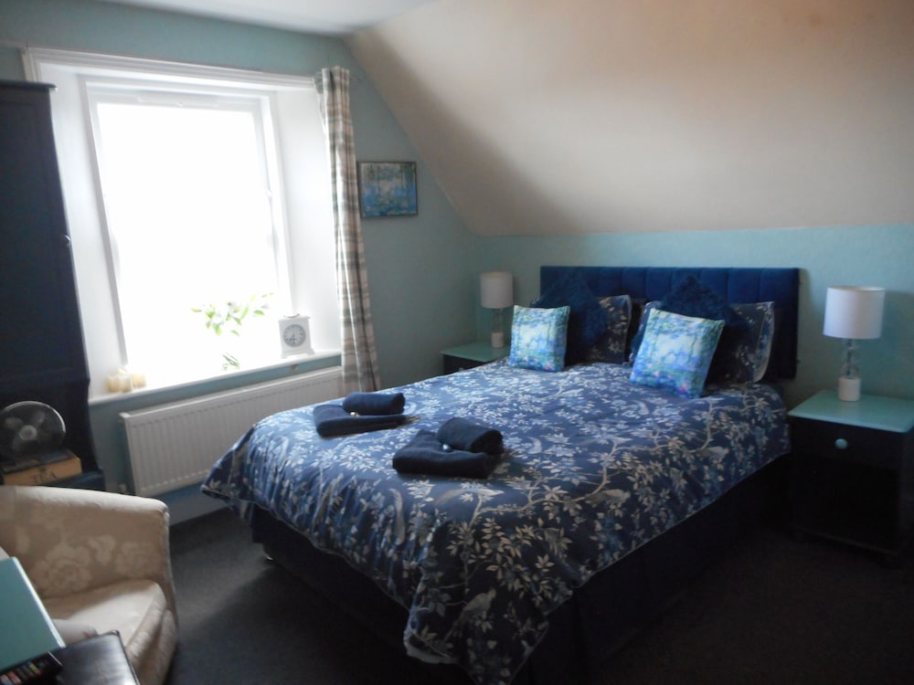 Standard Double Room, Ensuite (Top Floor-Small)