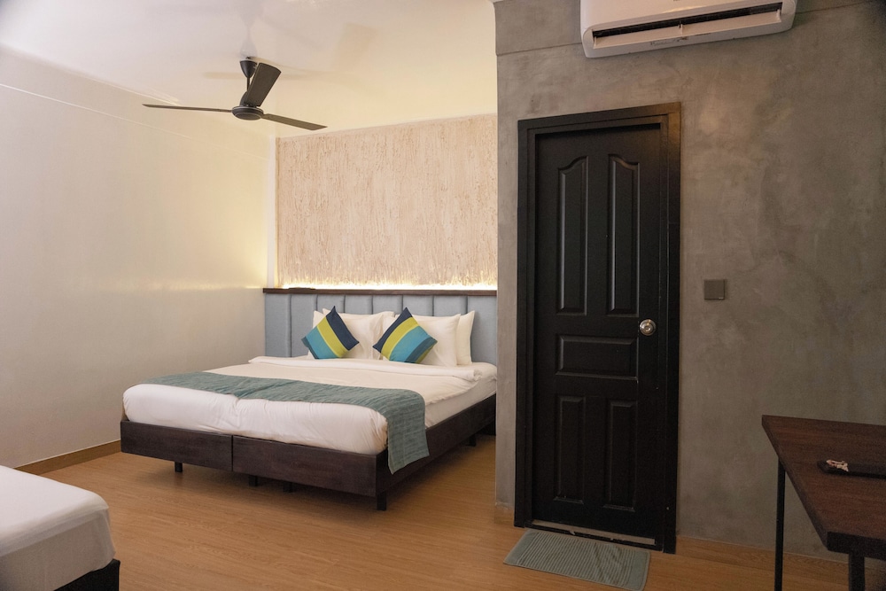 Standard Double or Twin Room, Garden View