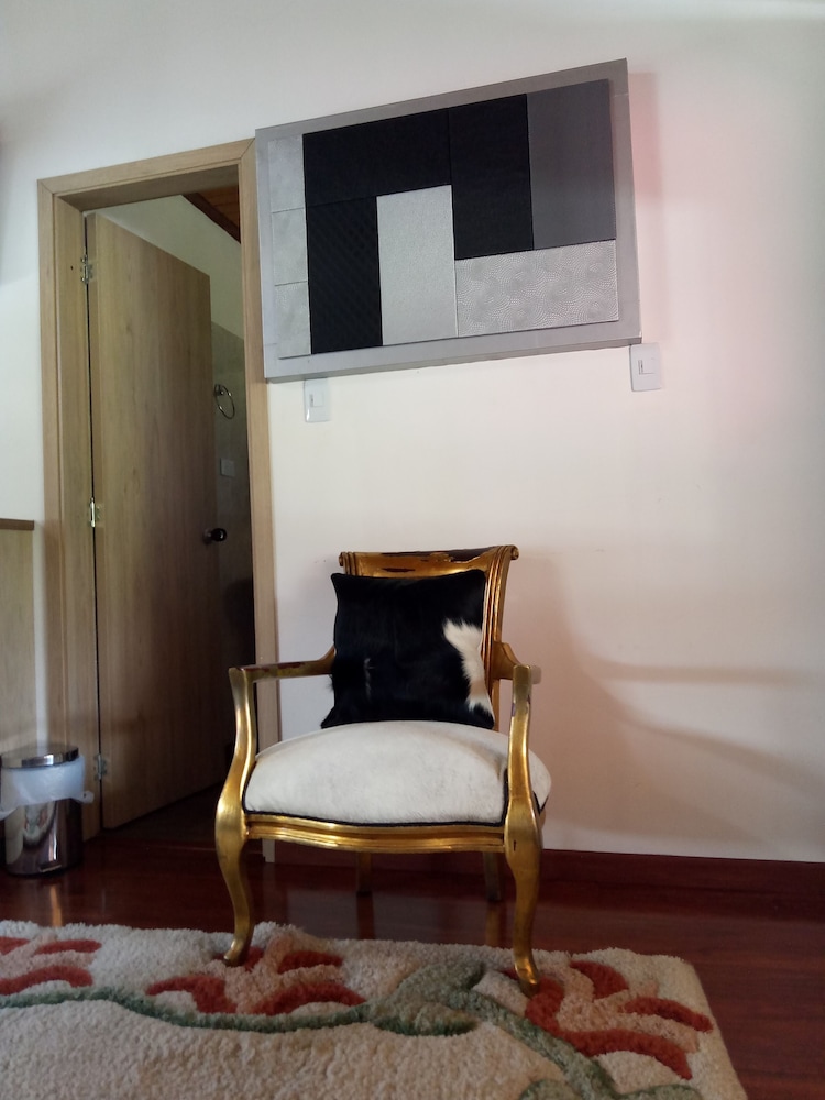 Superior Triple Room, 1 Bedroom, Balcony, Hill View photo 3