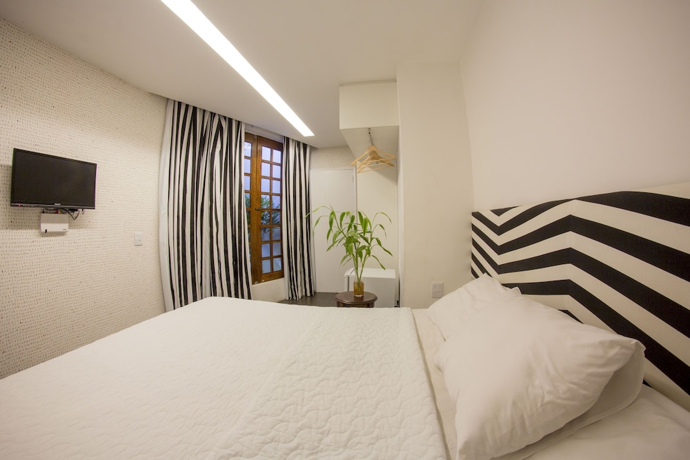 Standard Room - Photo 1