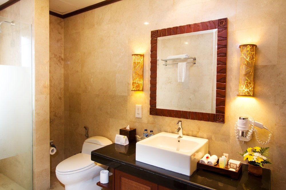 Deluxe Room, Sea View - Photo 3