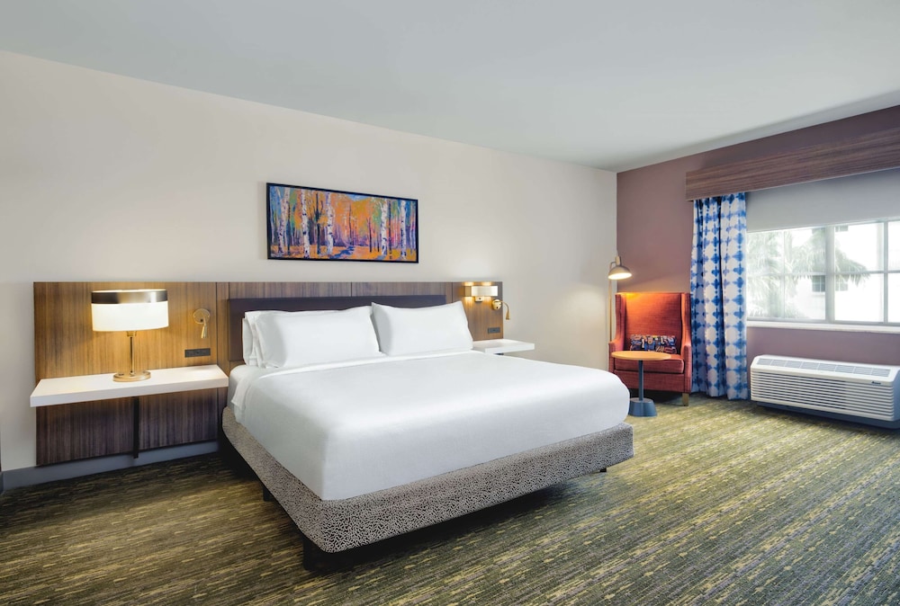 Suite, Accessible photo 2