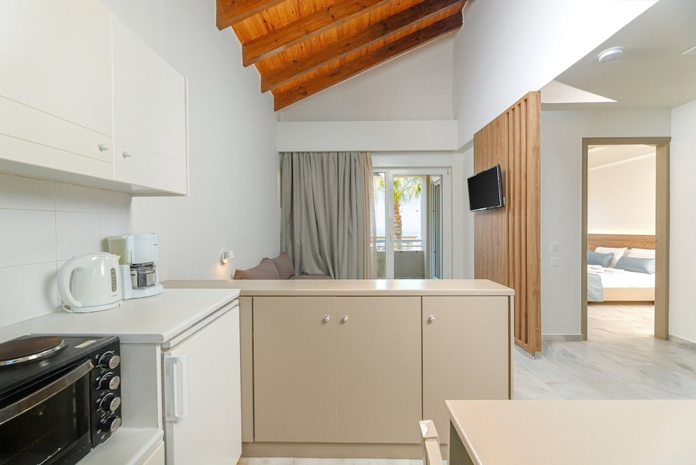 Family Apartment - Photo 11