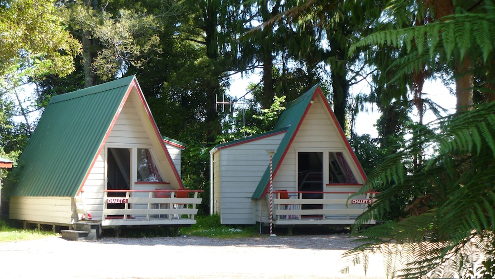 Standard Room, Non Smoking (Ensuite Chalets Sleeps 6) photo 1