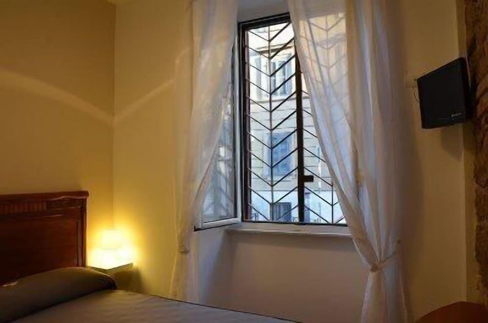 Standard Single Room photo 3