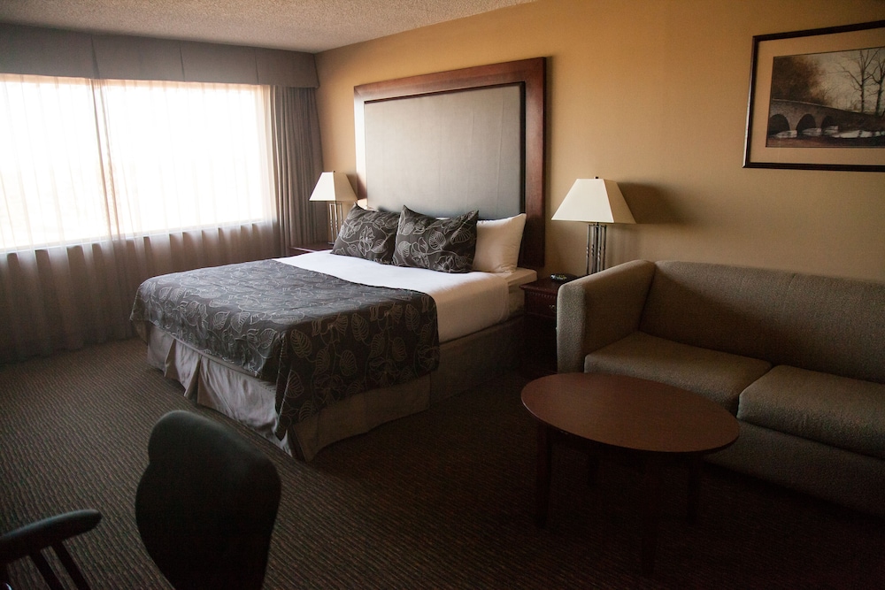 Room, Kitchenette, 1 King Bed - Photo 2