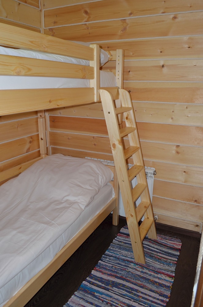 Cabin, 2 Bedrooms (4 adults) photo 1