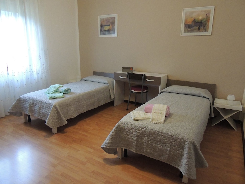 Apartment, 2 Bedrooms photo 3