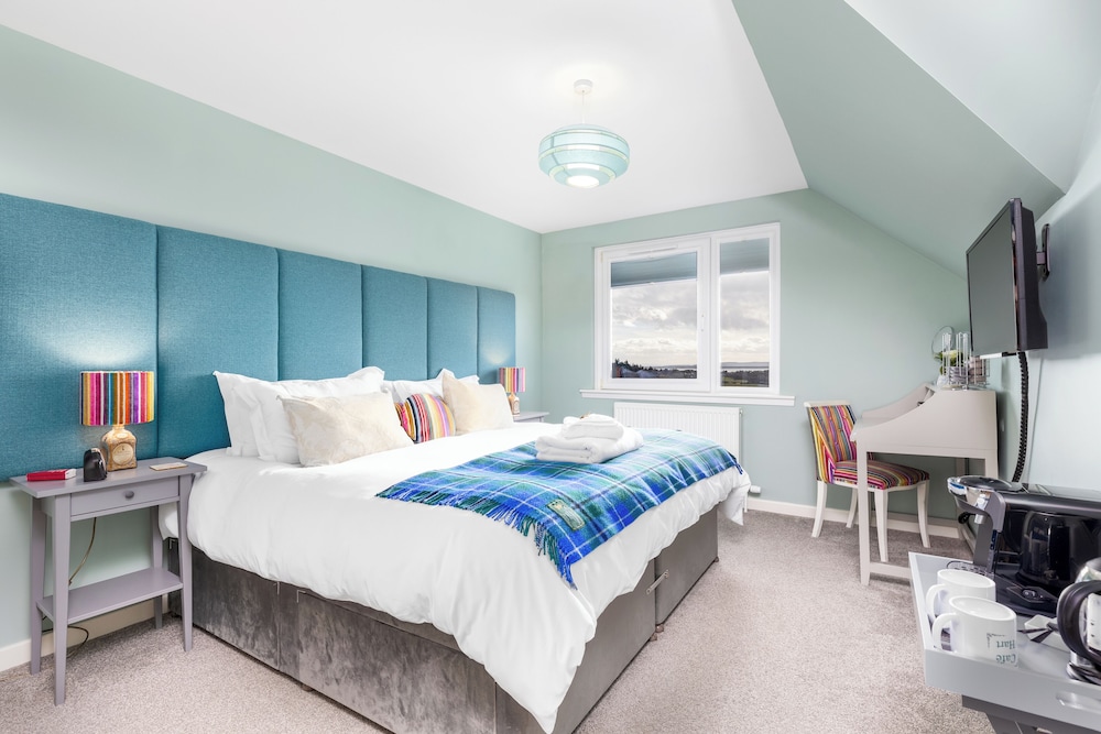 Deluxe Double or Twin Room, Sea View photo 3