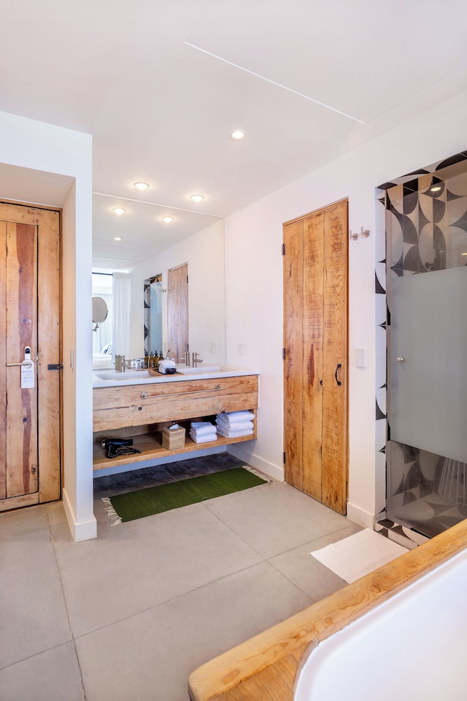 Room, 1 King Bed, Ocean View