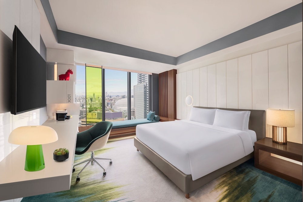 Fabulous Room, Room, 1 King Bed, City View - Photo 1