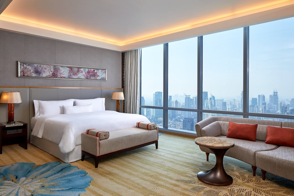 Club Room, 1 King Bed
