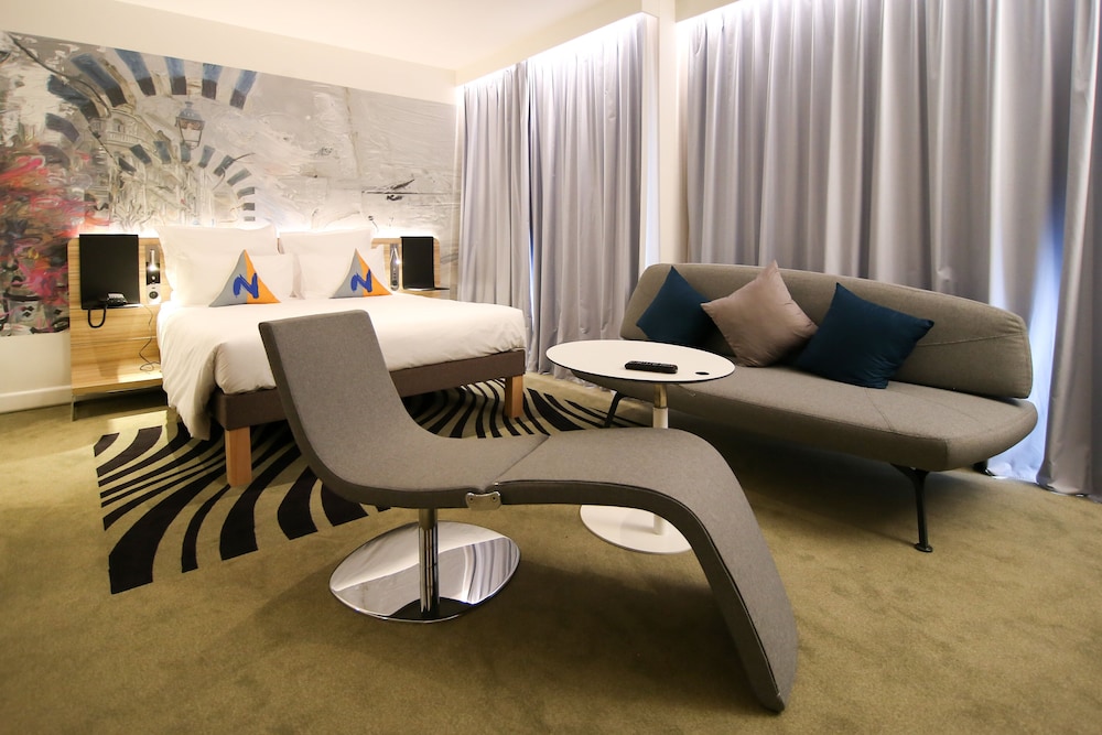Superior Double Room, 1 Double Bed with Sofa bed - Photo 3