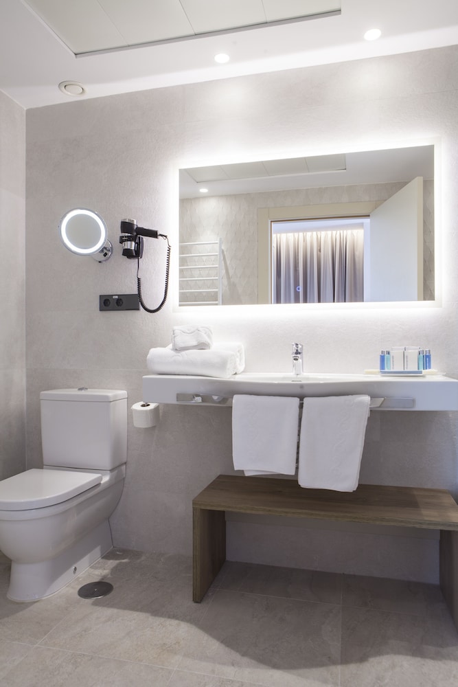 Junior Suite - Photo 8