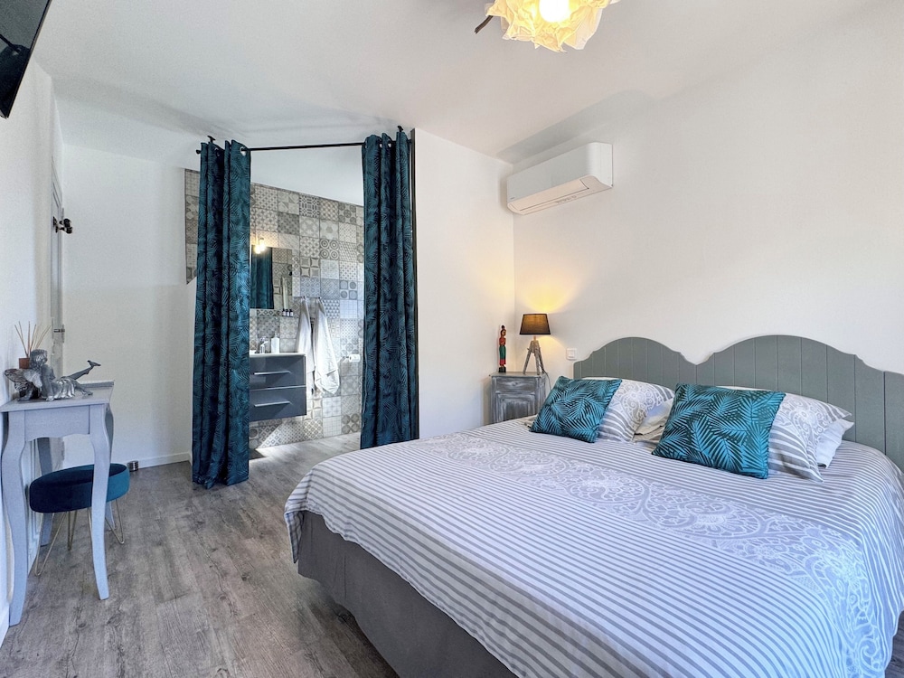 Double Room (Chambre Cathy) photo 1