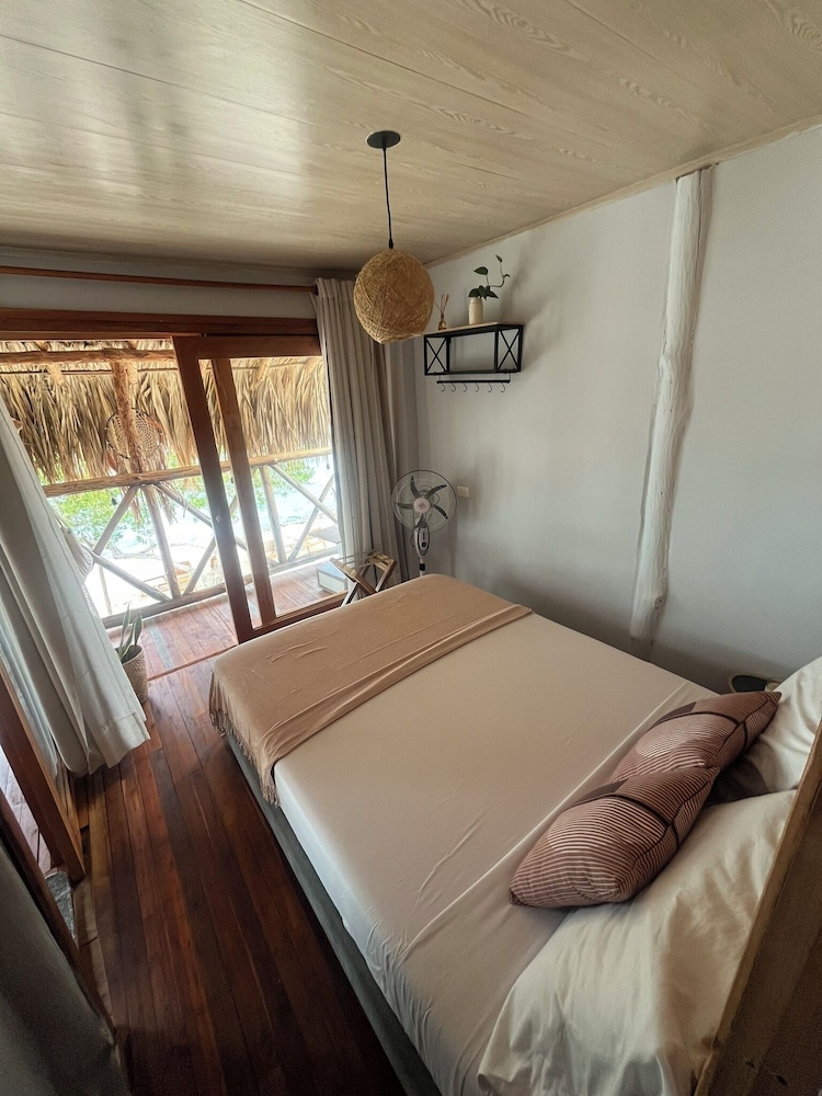 Standard Double Room, Balcony, Sea View photo 3