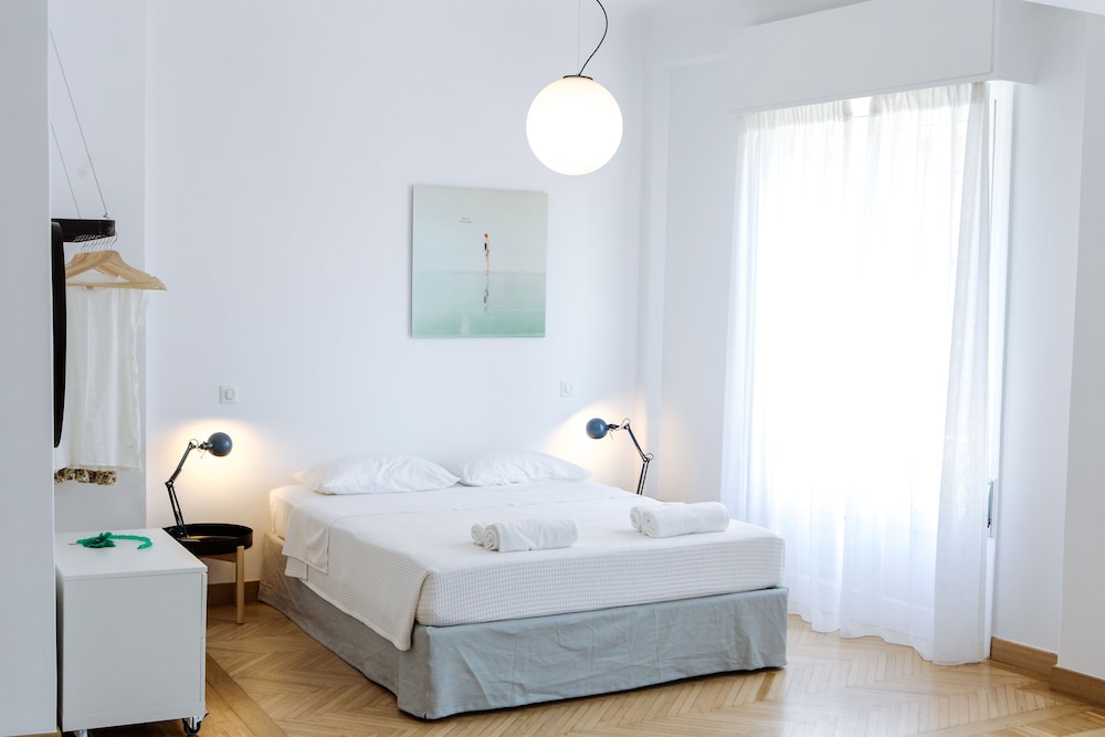 Apartment 4A photo 1